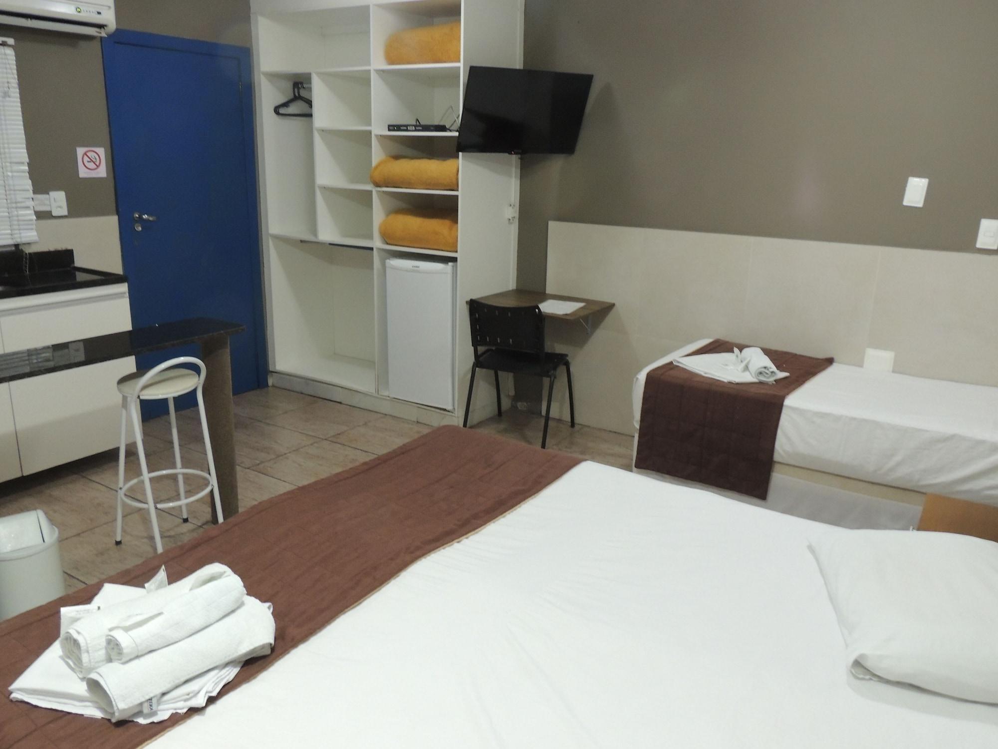 Hotel Bh Inn Palmares - Acesso Cristiano Machado بيلو هورزونتي المظهر الخارجي الصورة